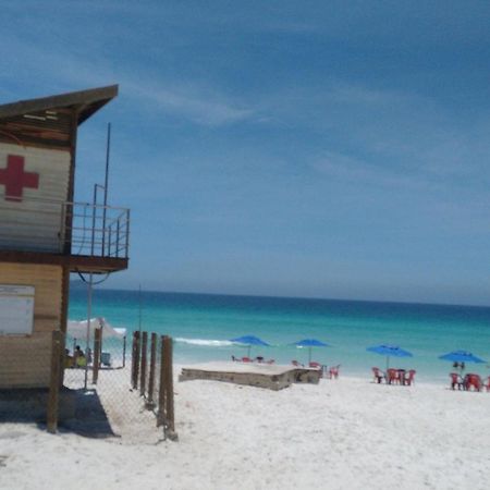 YOUNG- AMPLO, JOVEM E PRÁTICO- PRÓXIMO DAS MELHORES PRAIAS E PONTOS TURÍSTICOS - IDEAL PARA PEQUENOS GRUPOS e FAMILIAS Cabo Frío Exterior foto